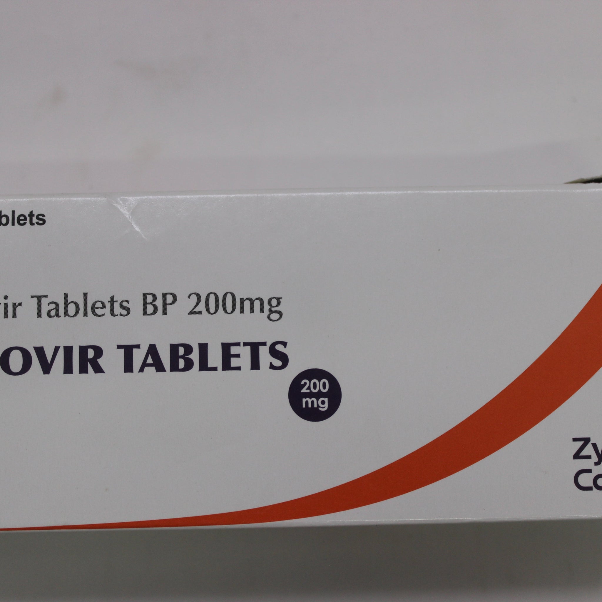 Acyclovir 200mg tablets -Cyclovir - Hospitech and Pharma Limited